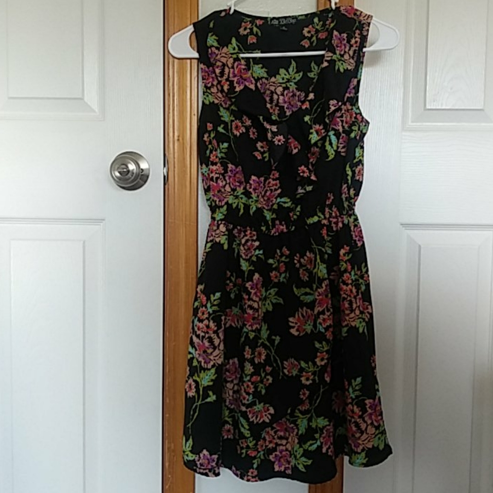 Floral Mid-Thigh Dress